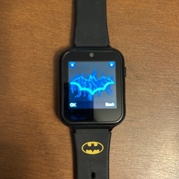 Batman Smart Interactive Touch Screen Watch w/Camera Games Alarm Video - Picture 4 of 9